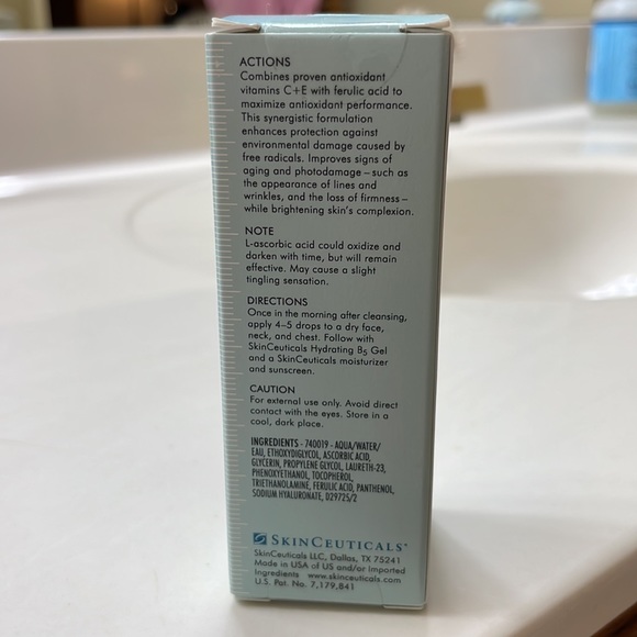 SkinCeuticals CE ferulic - Picture 3 of 8